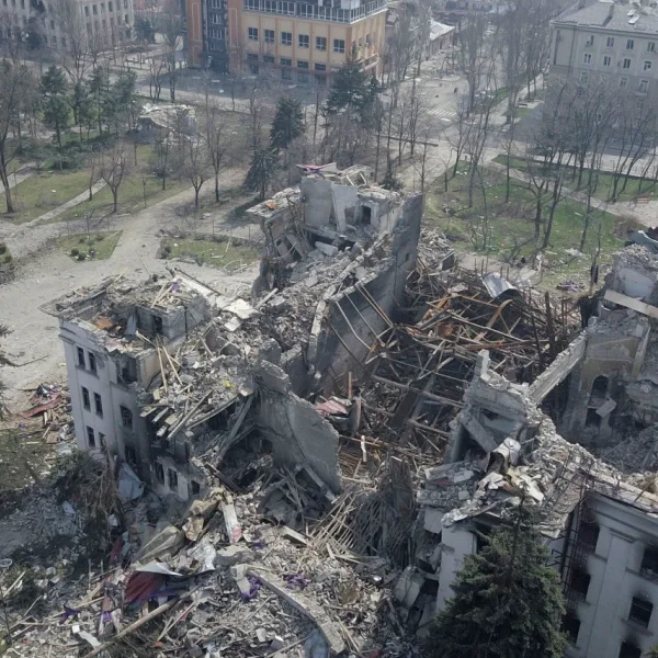 Mariupol theatre sheltering ‘hundreds’ bombed